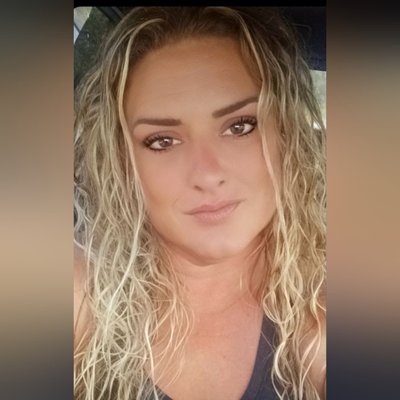 monicamazoch36